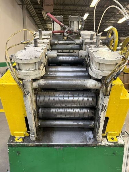 Colt CSHC-100-12 10,000 lb x 12″ Coil Cradle Straightener