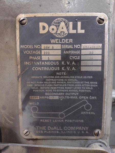 36" DOALL MODEL 3613-2 VERTICAL SAW: STOCK #21721