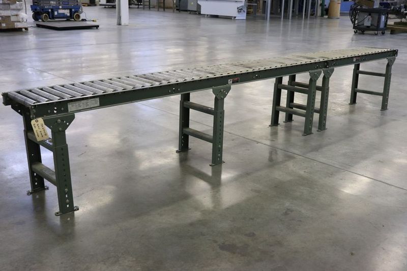 U-line H-3409 & H-3411 15′ Long Gravity Conveyor