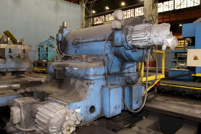 100" X 580" (48') BETTS MODEL 57R ENGINE LATHE: STOCK 71093