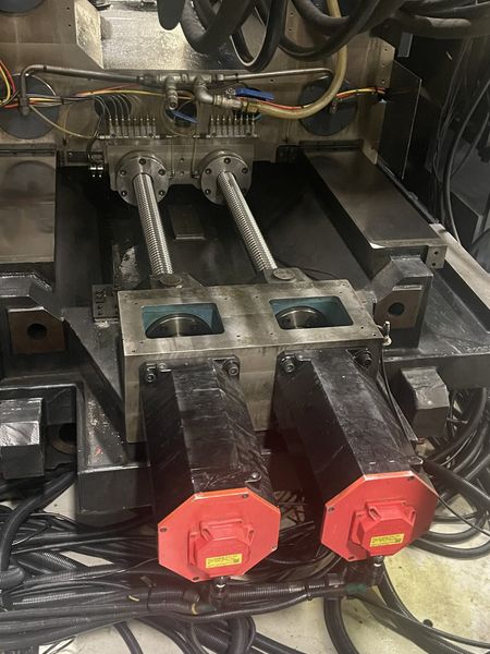 2012/2024 Makino MCC-2013VG Horizontal Machining Center (#5137)