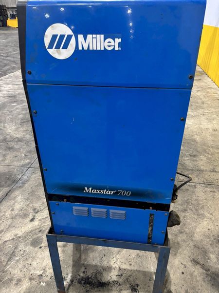 MILLER MAXSTAR 700 TIG WELDER WITH COOLMATE 3.5 COOLER: STOCK #22595