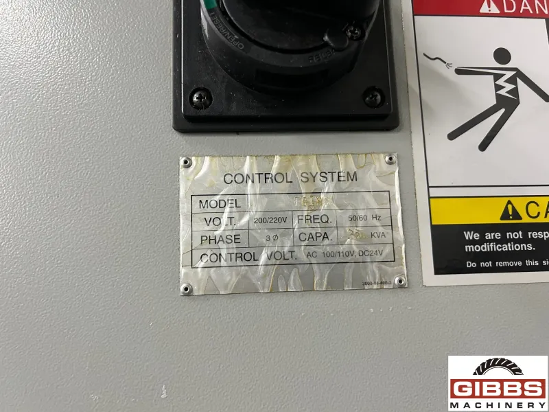 HYUNDAI KIA HI-V50DH - Vertical Machining Center