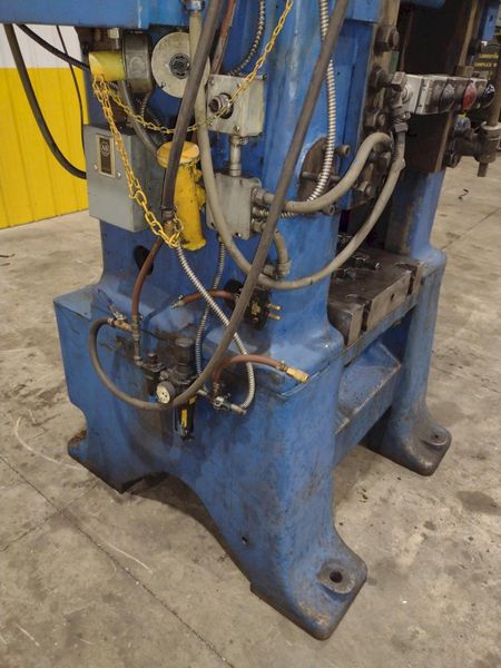 400 TON MINSTER MODEL #90-400 KNUCKLE JOINT PRESS 4.5" STROKE: STOCK #23670