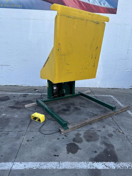2000 LB SOUTHWORTH MODEL # ZTU2-85 CONTAINER TILTER: STOCK #78552