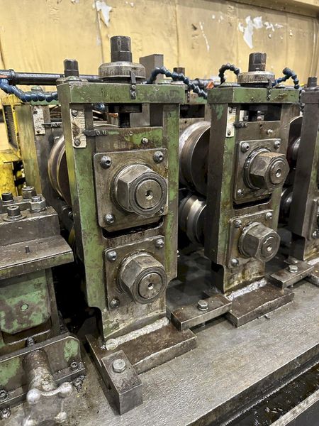 6 STAND X 2" DAHLSTROM  MODEL #550-6-OB ROLLFORMER: STOCK #77573