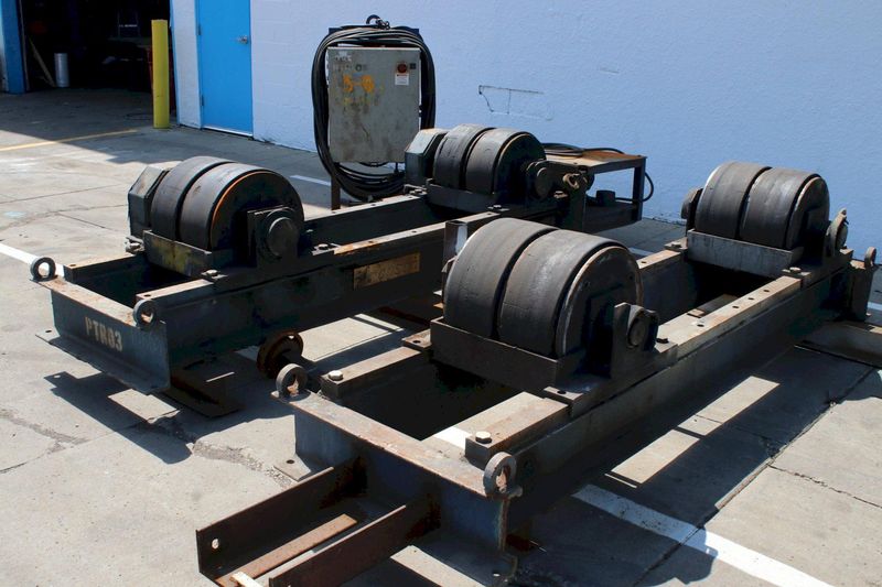 SET DRIVE AND IDLER TANK ROLLS: STOCK #75340