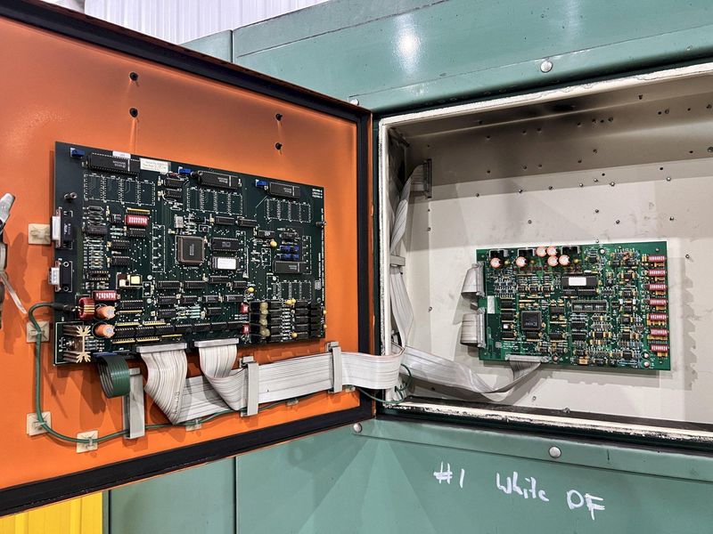 550 kW AMERICAN INDUCTION HEATING CORP (1999)  INDUCTION HEATER POWER SOURCE & CONTROLS: STOCK #