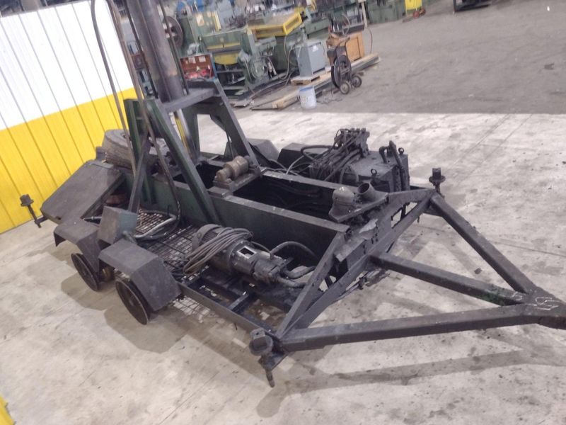 DRILCO PORTABLE HYDRAULIC PIPE STRAIGHTENER PRESS ON TRAILER: STOCK #21894