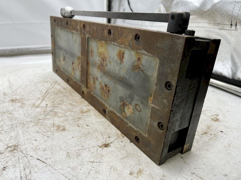 18" x 6" WALKER HAGOU BV MODEL 20 NR. 1085 MAGNETIC GRINDING CHUCK: STOCK #16298