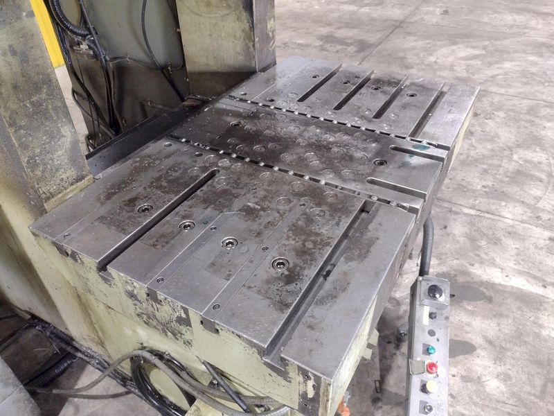 220 TON AIDA MODEL #NCI-200(2) GAP FRAME PRESS, 12.59" STROKE: STOCK #22210