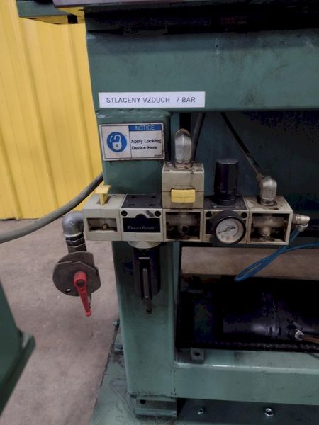 BURR OAK MODEL #VBHB RETURN TUBE BENDER & MODEL #MTCO STRAIGHTENER FEEDER: STOCK #15868