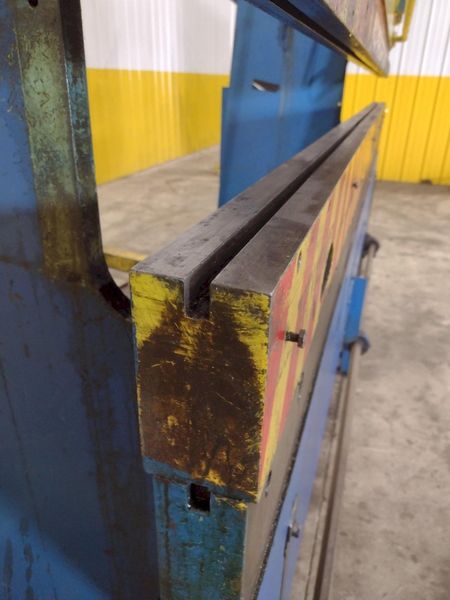 55 TON X 10' WYSONG MODEL #55-8 MECHANICAL PRESS BRAKE: STOCK #22730