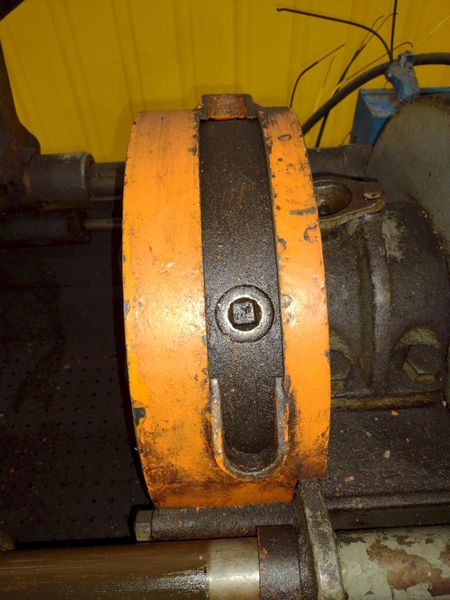 4" TOLEDO BEAVER MODEL #1-2-4 BOLT & PIPE THREADER: STOCK #20776