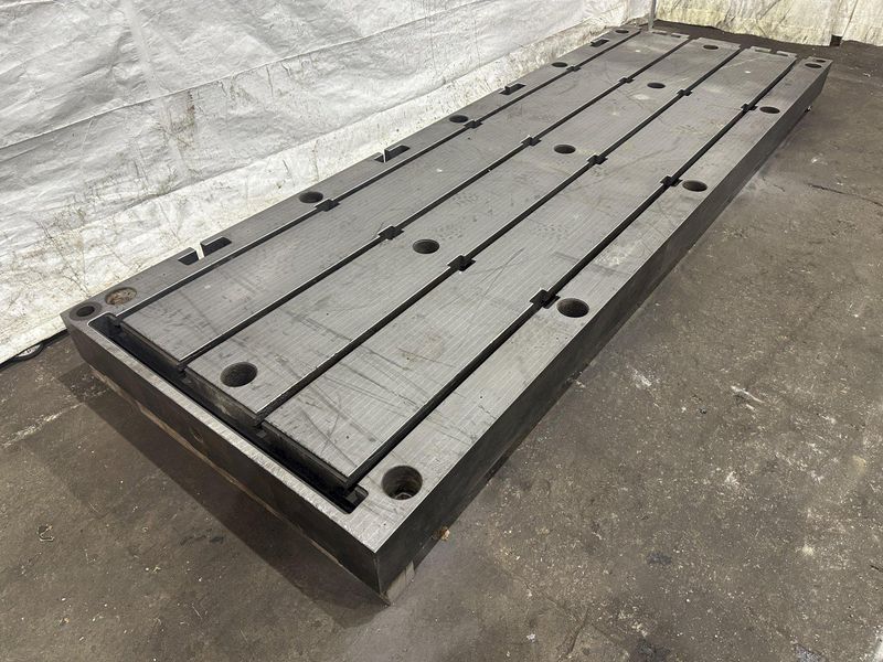 4' X 12' X 7"  MIDLAND ROSS T  SLOTTED FLOOR PLATES: STOCK #77472