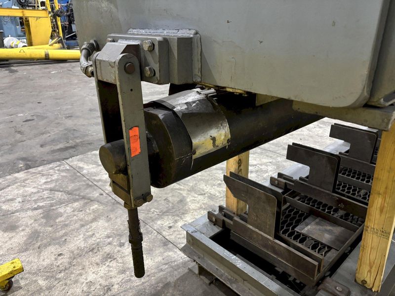 144" GOURAN / LINDE SEAM WELDER WITH MILLER INVISION #456P POWER SUPPLY: STOCK #22514
