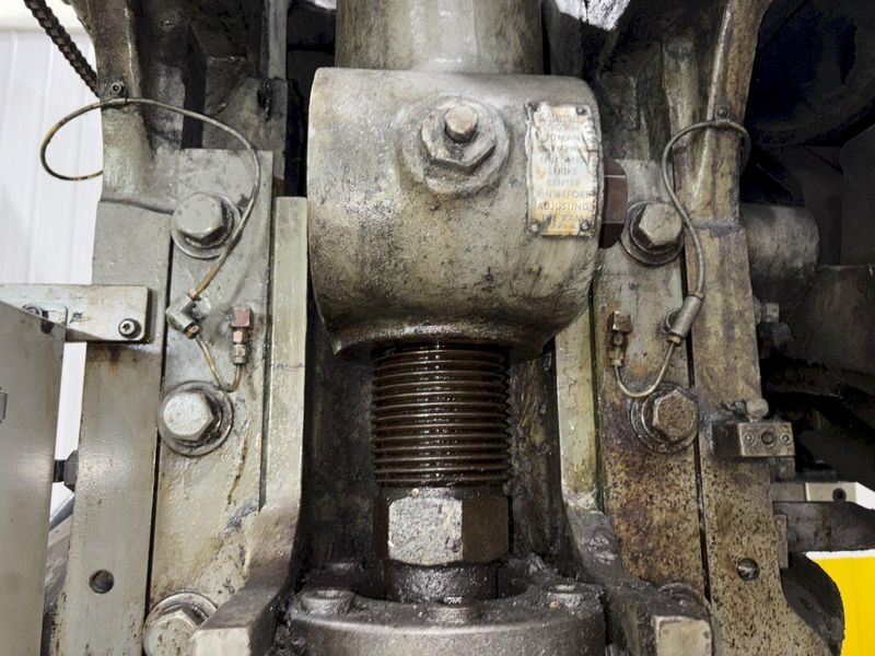 60 TON L&J OBI  STAMPING PRESS 6" STROKE: STOCK #23243