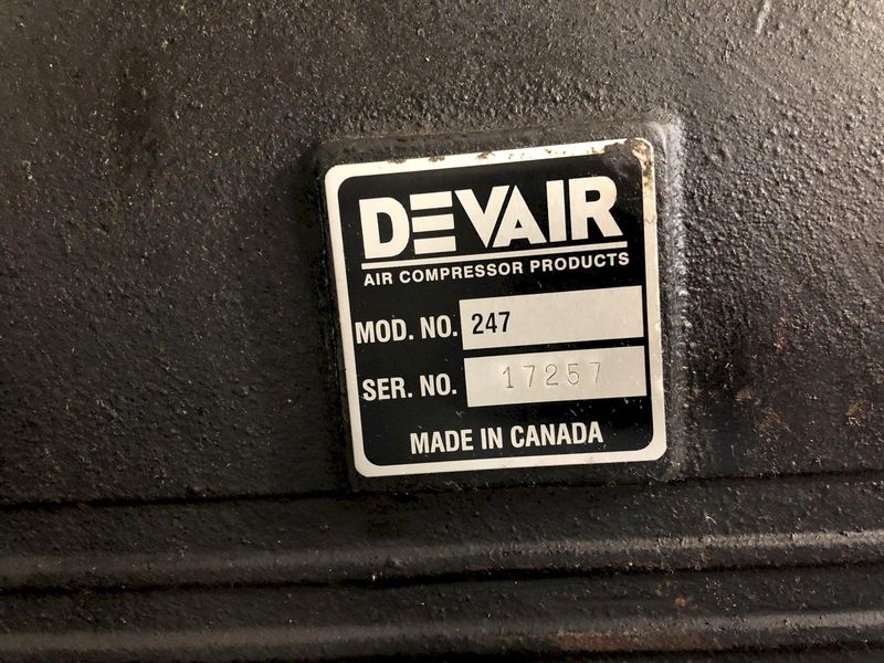 7.5 HP DEVAIR MODEL #TASV-5052-S 175 PSI VERTICAL AIR COMPRESSOR WITH AIR TAK 20 SCFM AIR DRYER: