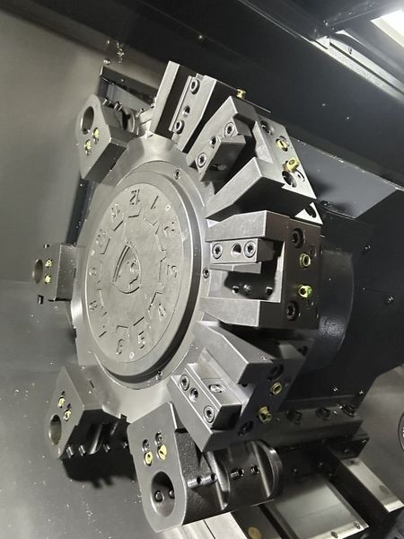 DN Solutions Puma DNT2600LM CNC Lathe Turning Center (2024)