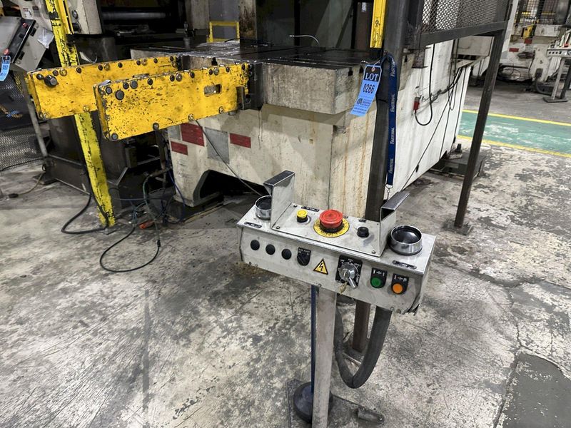 220 AIDA GAP FRAME STAMPING PRESS