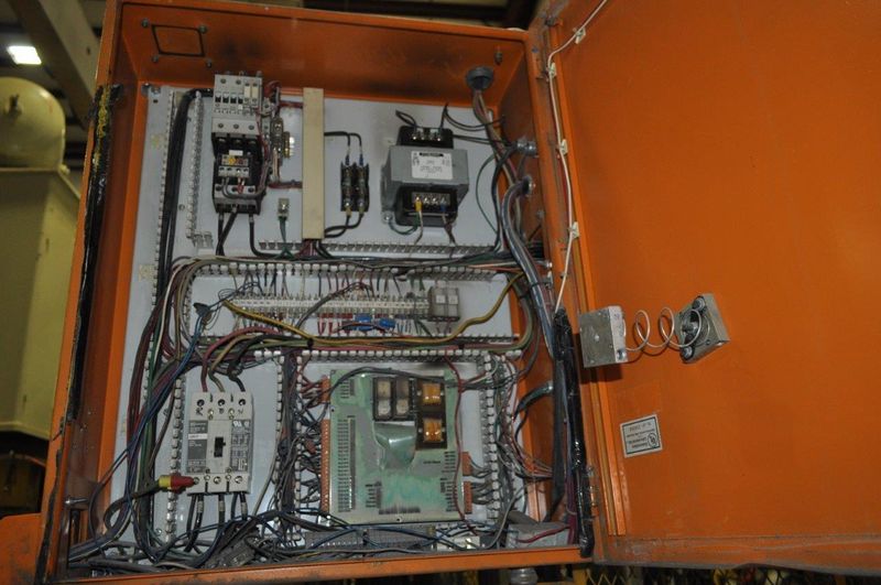 42.4 Ton 4 Post Neff Hydraulic Press