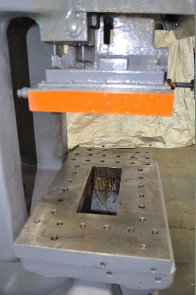 27 TON L & J OBI PRESS