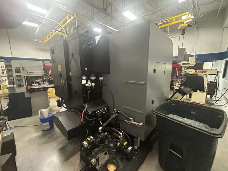 Hurco VMX42i CNC Vertical Machining Center, VMC (2015)