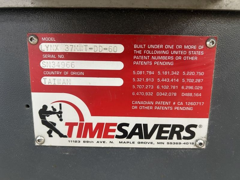 Timesavers Lynx 37MWT-DD-60 37″ 2-Head Wet Wide Belt Sander Deburring & Finishing Machine