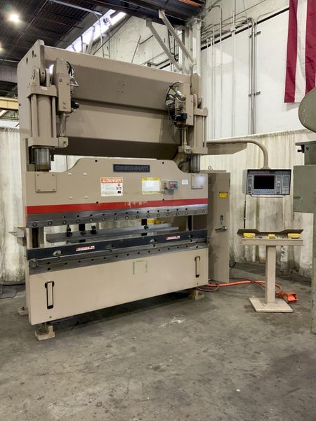 90 TON X 8' CINCINNATI MODEL 90AF-6 AUTOFORM HYDRAULIC BRAKE: STOCK #80233