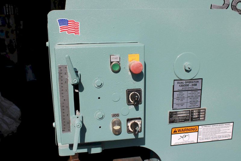 120 TON SCOTCHMAN IRONWORKER