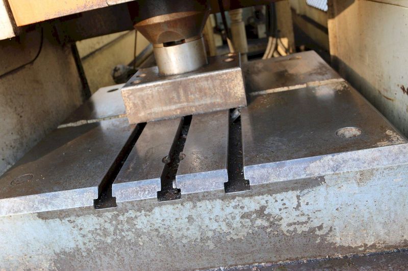 150 TON YAO SHENG MODEL TUVB-1J0P HYDRAULIC PRESS: STOCK 68629