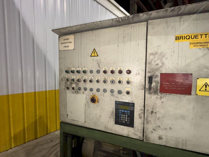 HERTWICH ENGINEERING MODEL #HE-300-30/A SWARF PUCK BRIQUETTER PRESS MACHINE: STOCK #23344