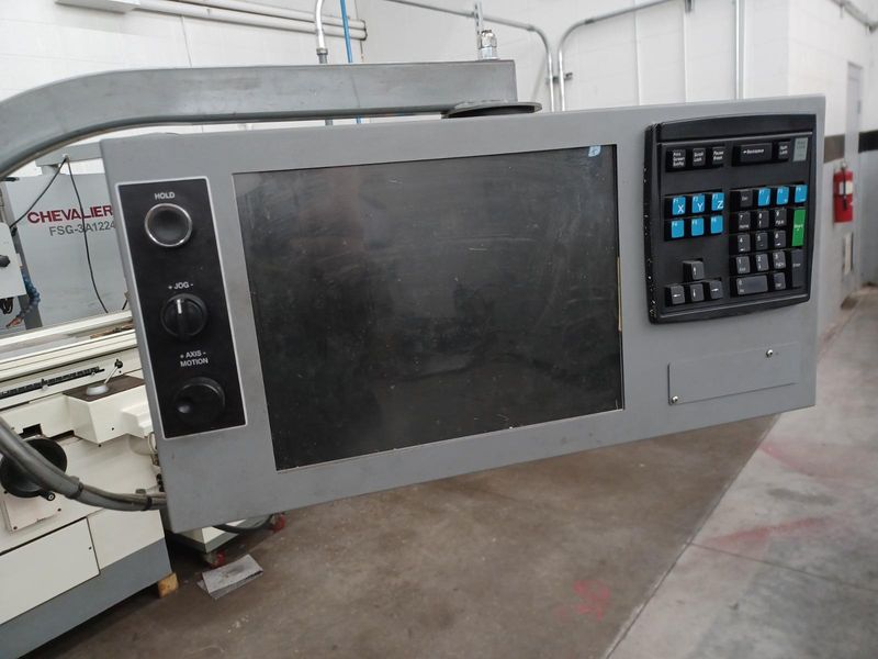 Bridgeport EZ Trak 2-Axis CNC Knee Mill with Bridgeport Control, Power Draw Bar, R8 Spindle Taper, Lube System- Auction Item