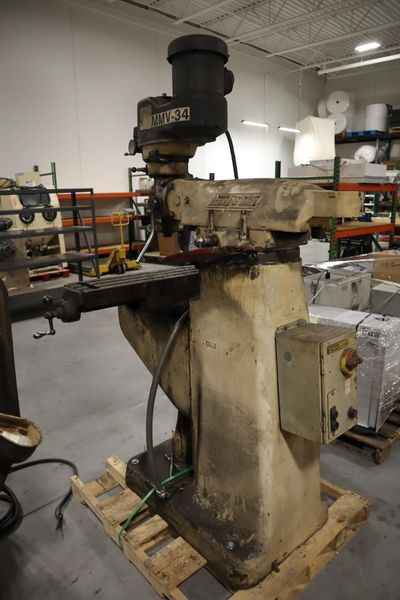 Bridgeport Series I Vertical Knee Mill, Variable Speed, 9"x42" Table, 2 HP- Auction Item