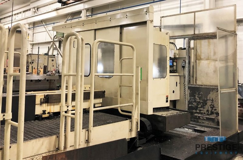 4.33" Toshiba BTD-200QF, X-39", Y-39", 40 ATC, (2) Pallets, Thru Spindle Coolant, Chip Conveyor, Tosnuc 888 CNC #31015