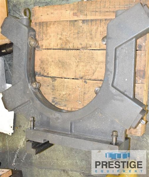 Romi M27 27" x 120", Fanuc 21i-TB, 16" 3-Jaw Chuck, 8-Sta. Turret, Tailstock, Steady Rests, 2009, #32643