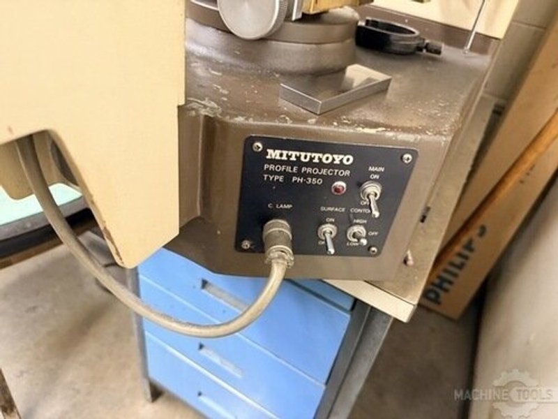 Mitutoyo PH-350 Optical Comparator