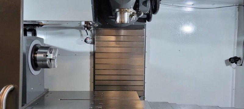 2021 HAAS VMT-750