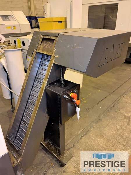 Hyundai Wia L210-LSA, 22" Swing, Sub-Spindle, 12-Pos. Turret, HP Cool, LNS Bar Feed, Fanuc i, 2013, #32280