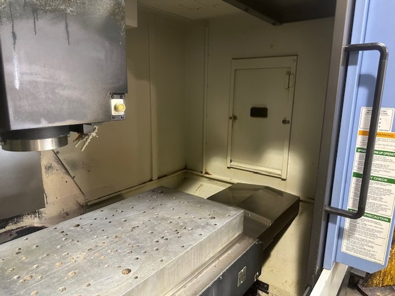 DOOSAN MYNX 5400/40, 40.21.21", 8000 RPM, 30 SMTC, 20 HP, Cat 40, Box Ways, TSC, Chip, Low Hours