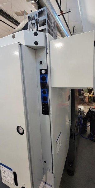 2021 HAAS VMT-750