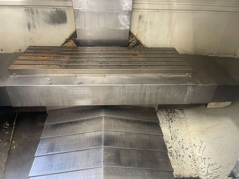 2007 AKIRA SEIKI PERFORMA V5A-XP VERTICAL MACHINING CENTER