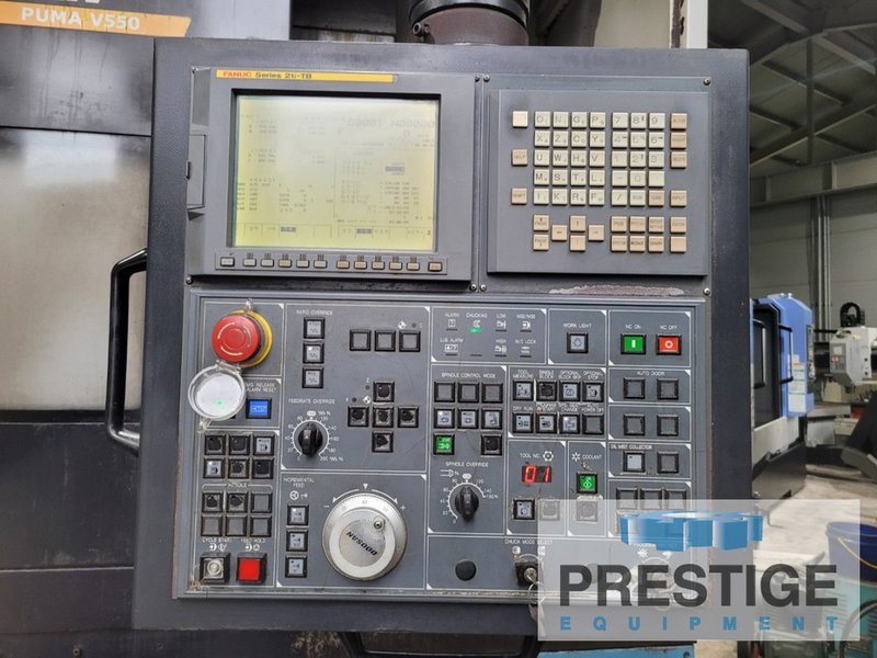 Doosan Puma V550, 28.7" Swing, 24" Chuck, 2,000 RPM, 50 HP, Fanuc 21iTB, #43158
