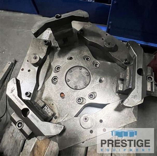 Doosan Puma V550, 28.7" swing, 24" Chuck, 2,000 RPM, 50 HP, Fanuc 21iTB, #32049