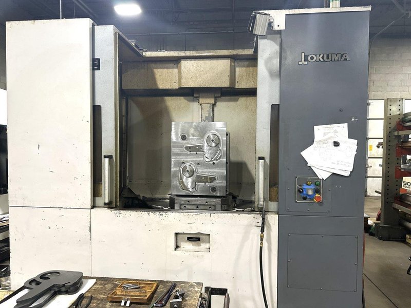 2011 OKUMA MB-5000H