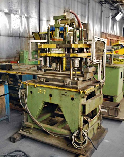 12 Ton x 1-1/2" AIRAM 3-Post Cut-Off Press