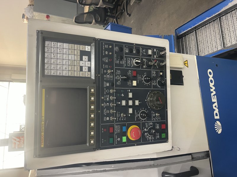 2000 DAEWOO Lynx 200A CNC Lathe