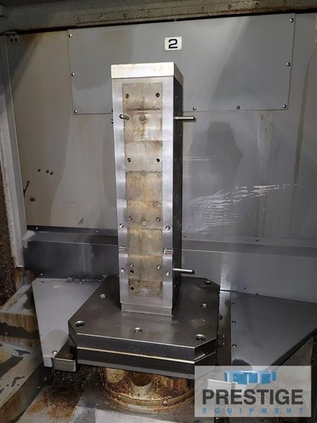 OKK HMC400, Fanuc 31i-B, X-22", Y-22", Z-27", 15.7" Pallets, B-Axis, 60 ATC, 15K RPM, TSC, Chip Conv, 2015, #32909