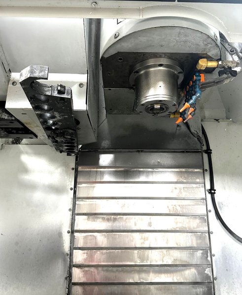 HAAS VF-4SS, 50.20.25", 15000 RPM, 40 SMTC, 30 HP, Cat 40, TSC, Rotary Table, Fifth Axis, WIPS, HSM, PC, Auger