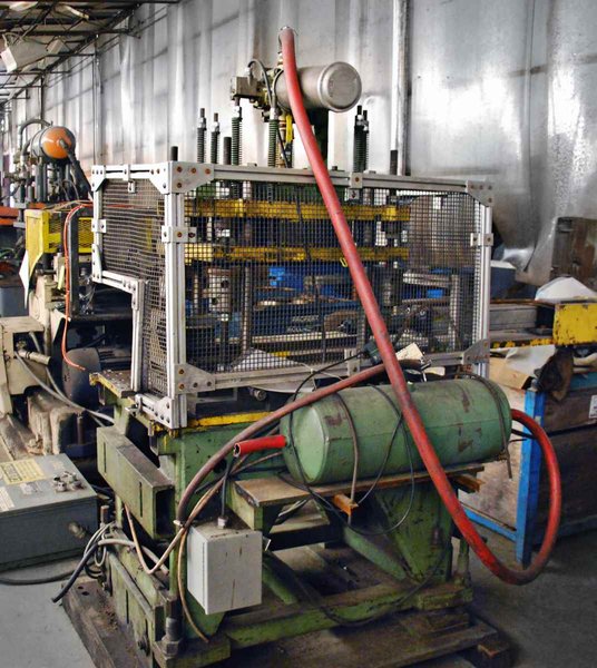 12 Ton x 1-1/2" AIRAM 3-Post Cut-Off Press